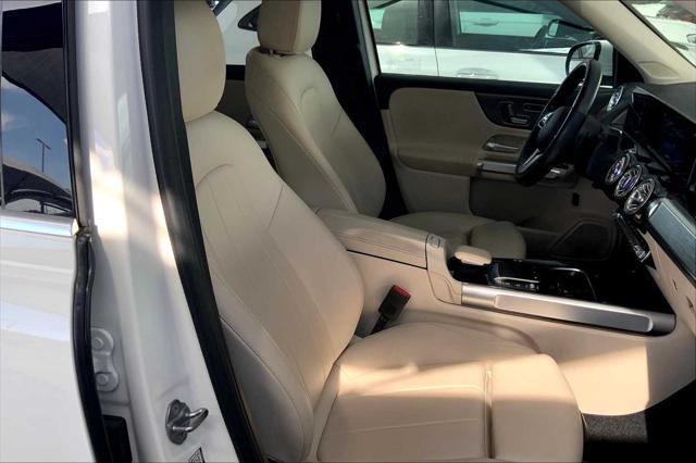 used 2021 Mercedes-Benz GLB 250 car, priced at $27,689