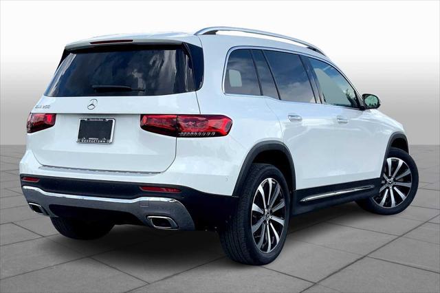 used 2021 Mercedes-Benz GLB 250 car, priced at $27,689