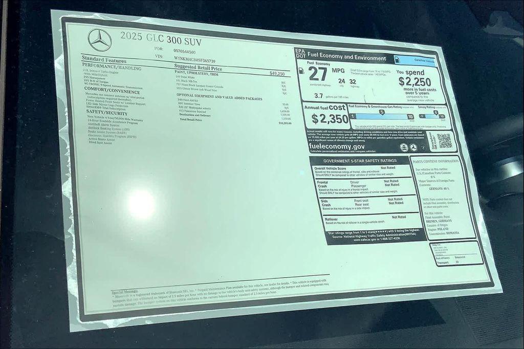 new 2025 Mercedes-Benz GLC 300 car, priced at $53,585