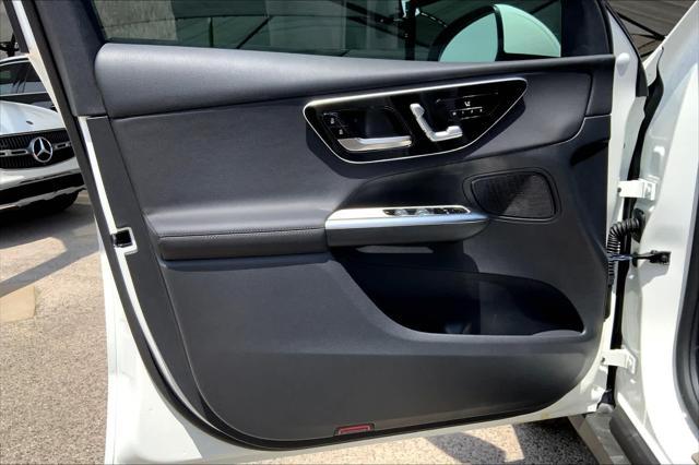 new 2025 Mercedes-Benz GLC 300 car, priced at $53,585