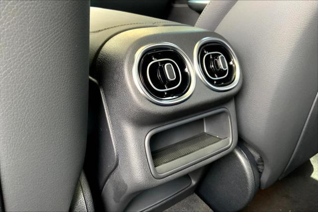 new 2025 Mercedes-Benz GLC 300 car, priced at $53,585