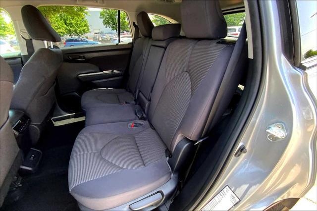 used 2021 Toyota Highlander car, priced at $25,483