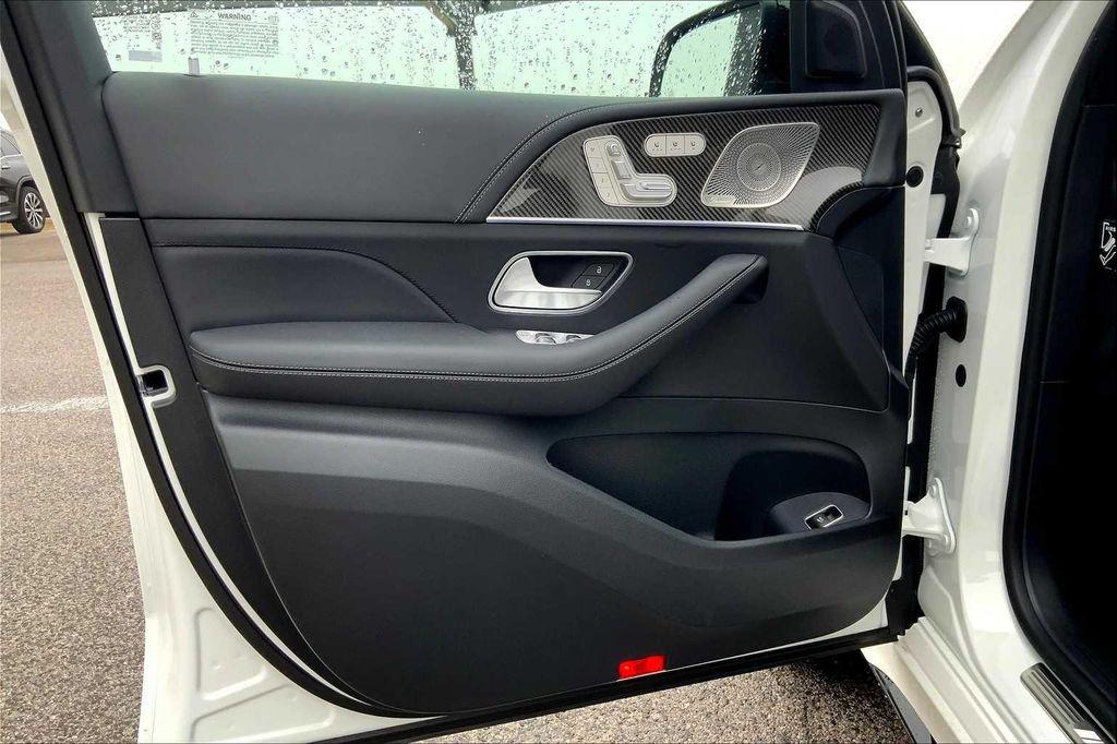 new 2025 Mercedes-Benz AMG GLE 63 car, priced at $140,545