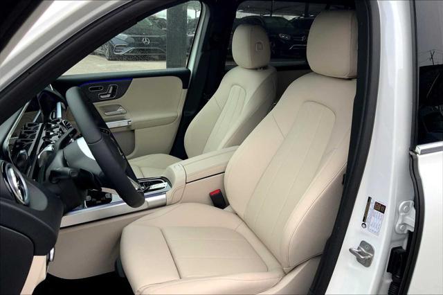 new 2025 Mercedes-Benz GLB 250 car, priced at $47,145