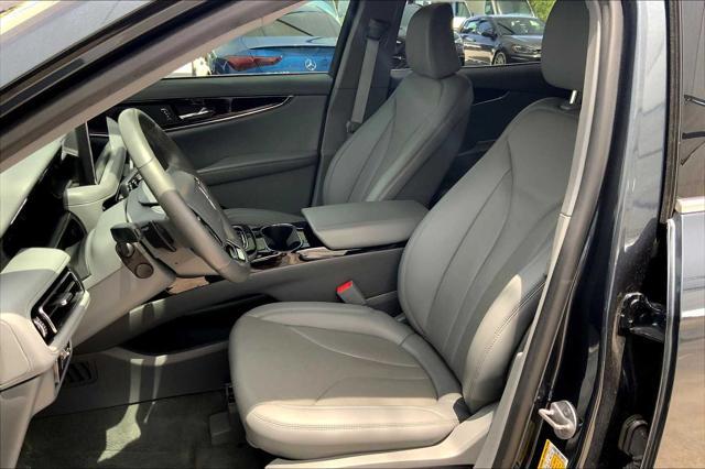 used 2022 Lincoln Nautilus car, priced at $37,885