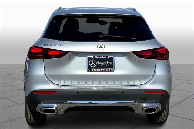 new 2025 Mercedes-Benz GLA 250 car, priced at $48,690