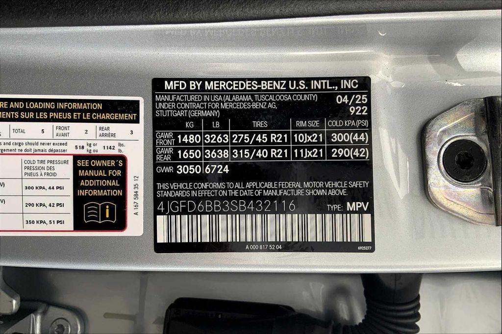 new 2025 Mercedes-Benz GLS 580 car, priced at $119,445