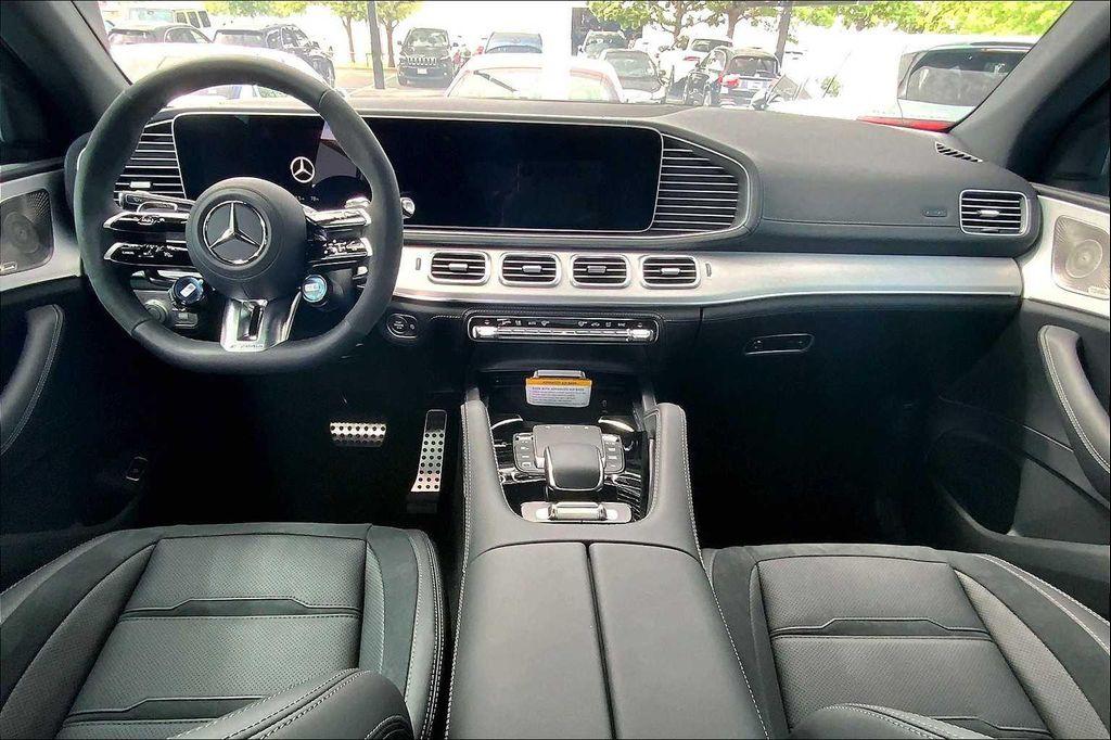 new 2025 Mercedes-Benz GLS 580 car, priced at $119,445