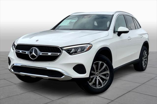 new 2025 Mercedes-Benz GLC 300 car, priced at $53,255