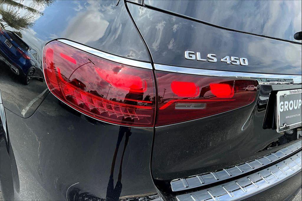 new 2026 Mercedes-Benz GLS 450 car, priced at $102,920