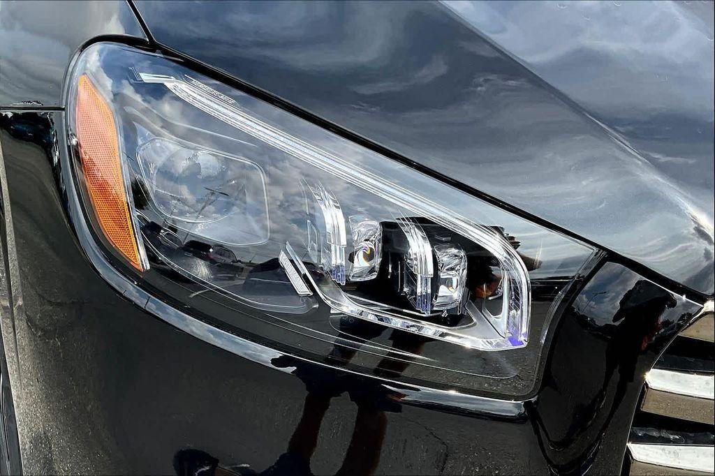 new 2026 Mercedes-Benz GLS 450 car, priced at $102,920