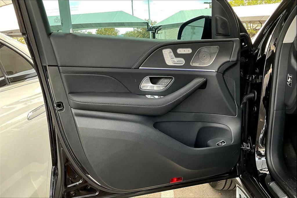 new 2026 Mercedes-Benz GLS 450 car, priced at $102,920