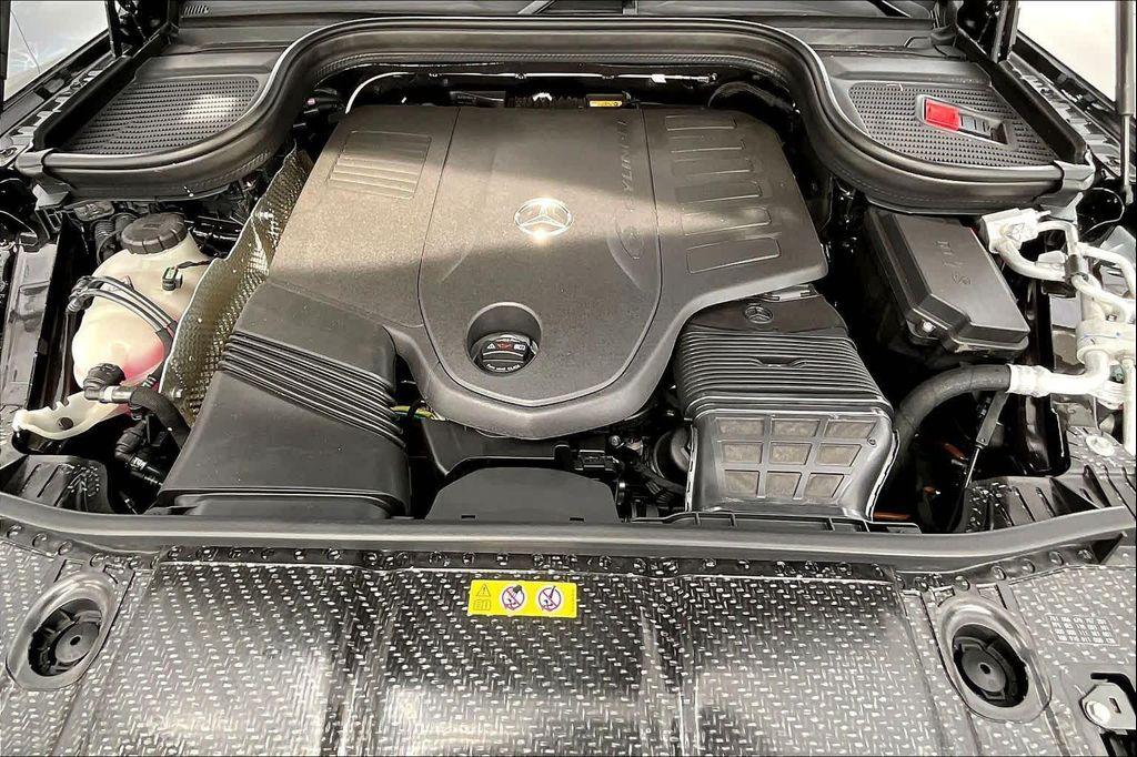 new 2026 Mercedes-Benz GLS 450 car, priced at $102,920