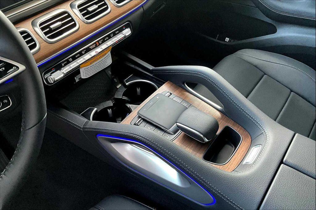 new 2026 Mercedes-Benz GLE 450 car, priced at $81,010