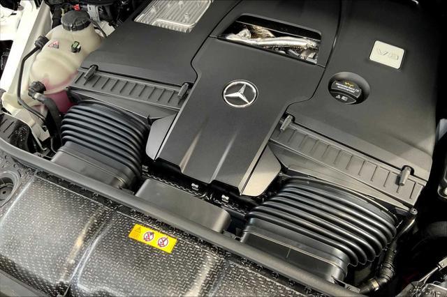 new 2025 Mercedes-Benz GLS 580 car, priced at $122,820