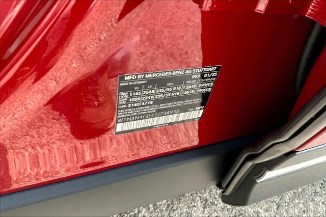 new 2025 Mercedes-Benz GLA 250 car, priced at $50,090