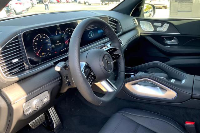 new 2025 Mercedes-Benz GLS 580 car, priced at $119,095