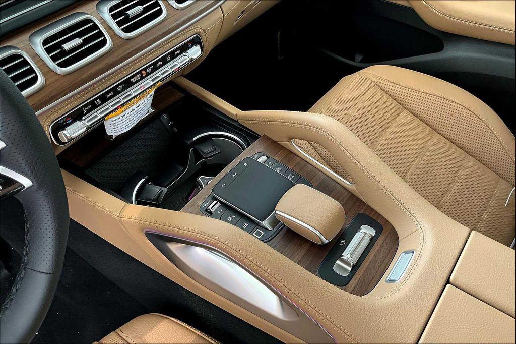 new 2026 Mercedes-Benz GLS 450 car, priced at $103,100