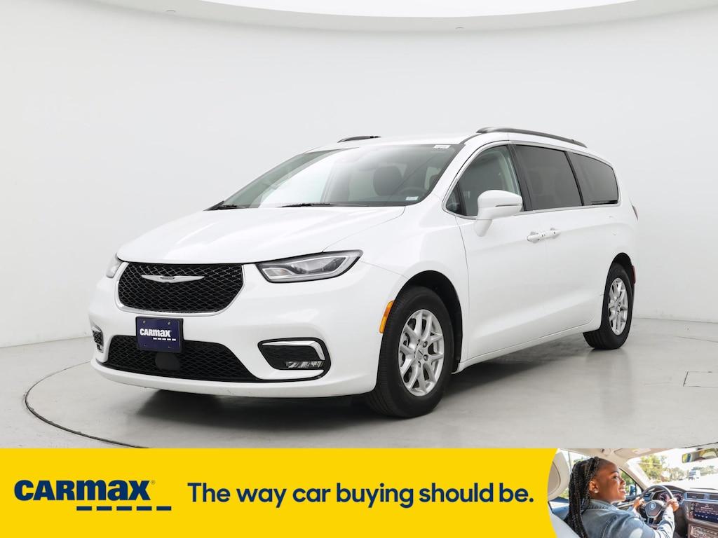 used 2022 Chrysler Pacifica car, priced at $24,998