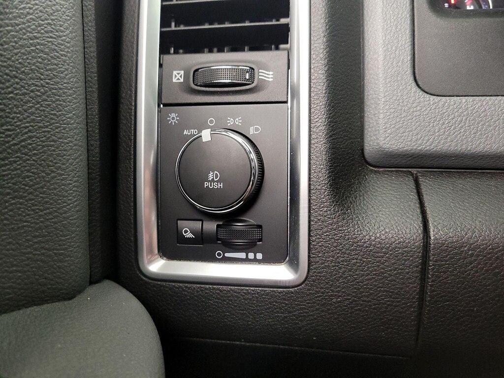 used 2020 Ram 1500 Classic car, priced at $32,998