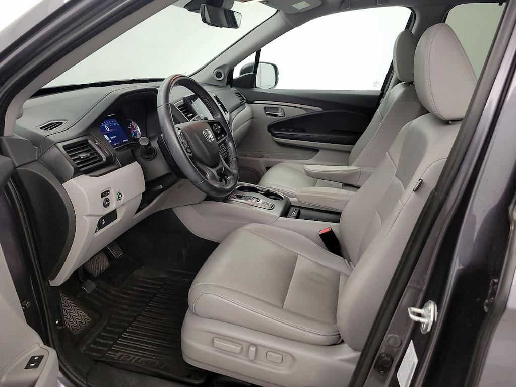 used 2022 Honda Pilot car, priced at $28,998