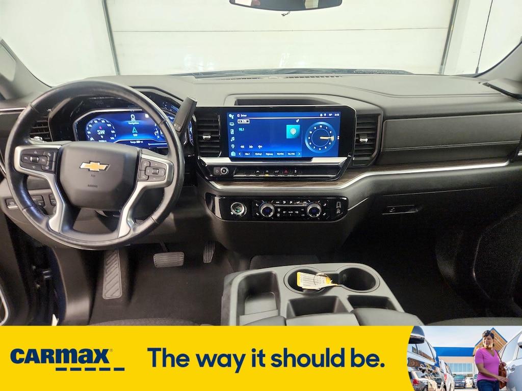 used 2022 Chevrolet Silverado 1500 car, priced at $35,998