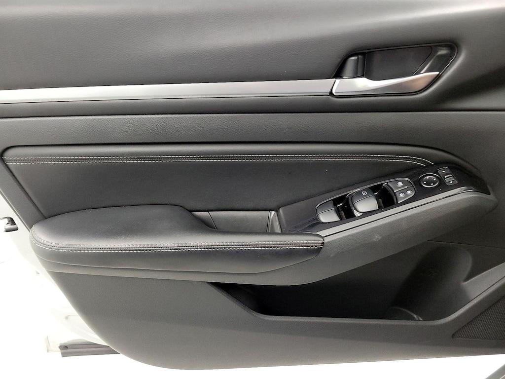 used 2023 Nissan Altima car, priced at $23,998