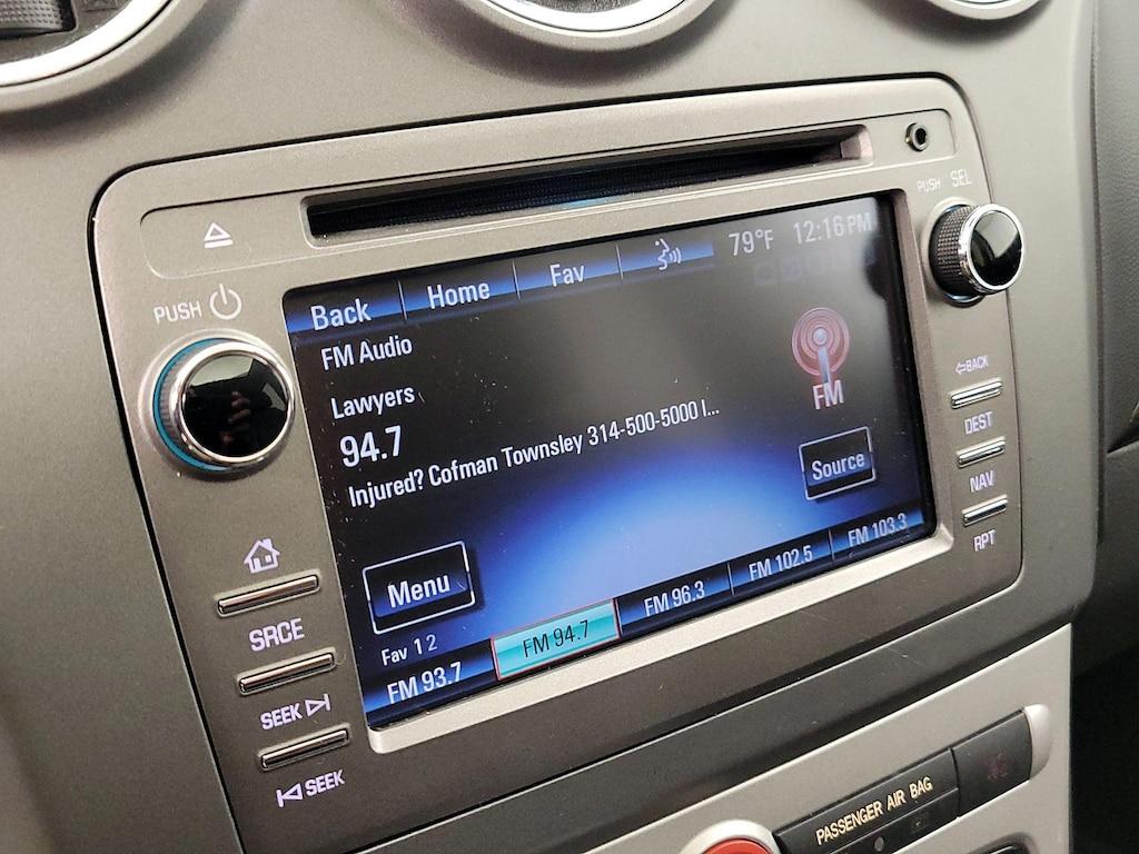 used 2014 Chevrolet Captiva Sport car, priced at $13,998