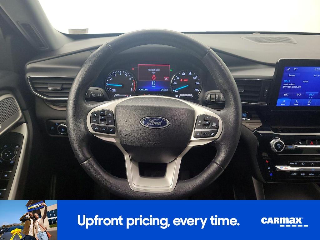 used 2023 Ford Explorer car, priced at $30,998