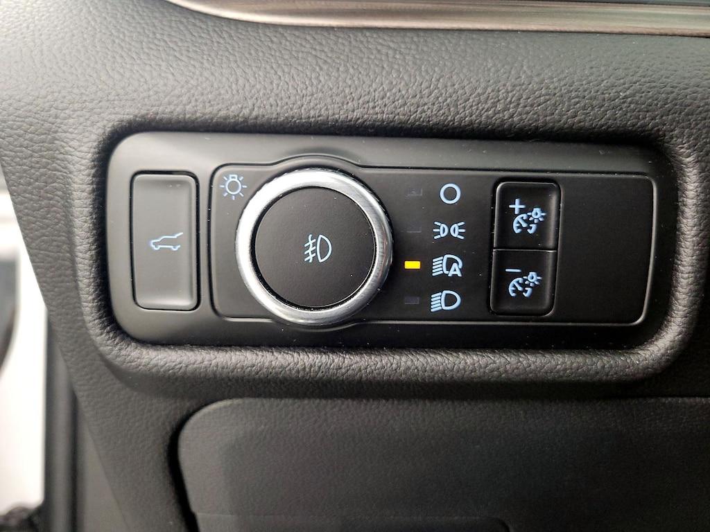 used 2023 Ford Explorer car, priced at $30,998