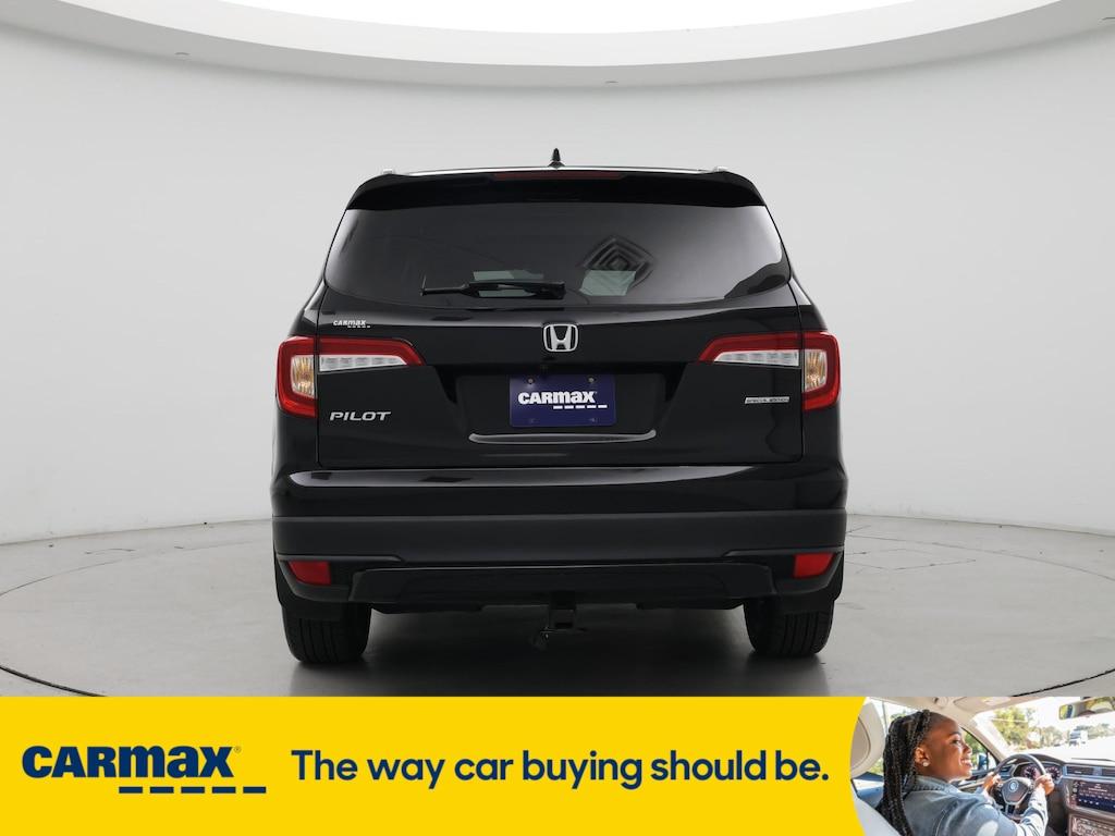 used 2022 Honda Pilot car, priced at $30,998