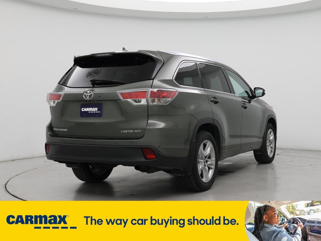 used 2016 Toyota Highlander car, priced at $26,998