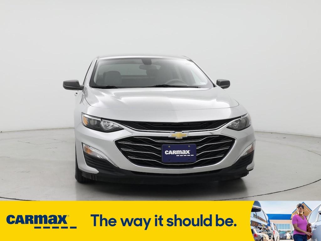 used 2022 Chevrolet Malibu car, priced at $18,998