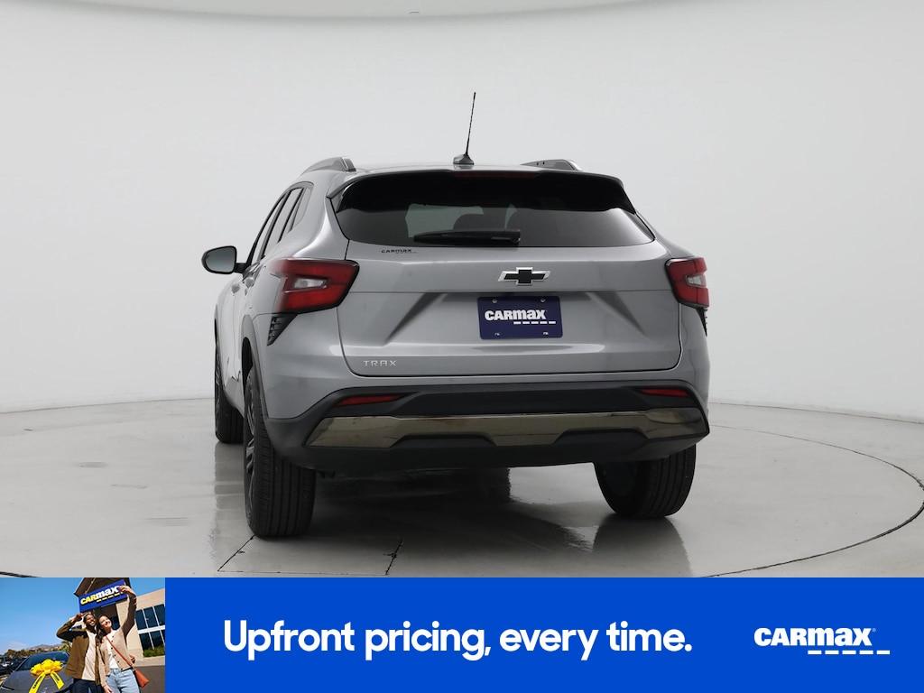 used 2025 Chevrolet Trax car, priced at $26,998