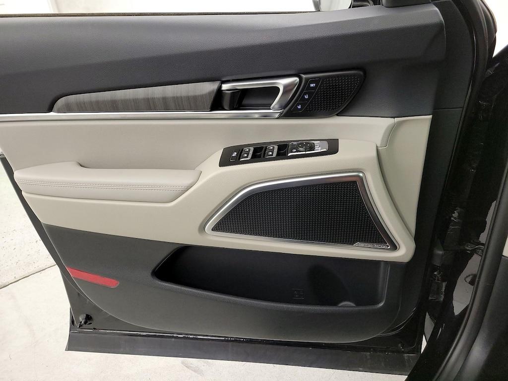 used 2024 Kia Telluride car, priced at $43,998