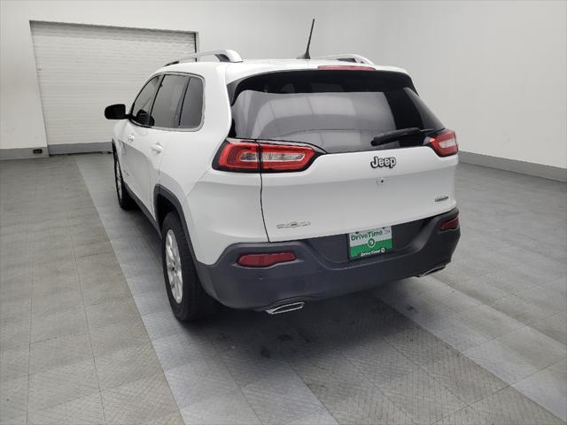 used 2018 Jeep Cherokee car, priced at $18,395