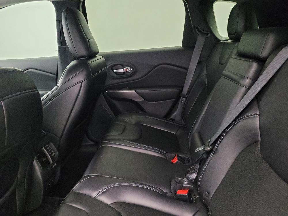 used 2019 Jeep Cherokee car, priced at $16,295