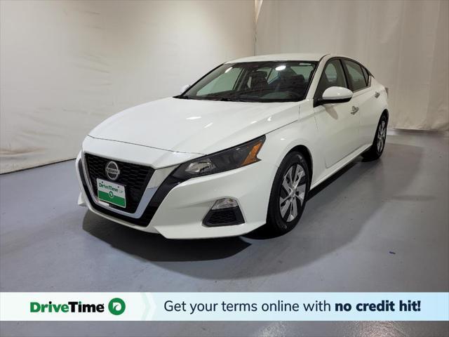 used 2022 Nissan Altima car, priced at $15,595