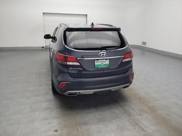 used 2018 Hyundai Santa Fe car, priced at $16,195