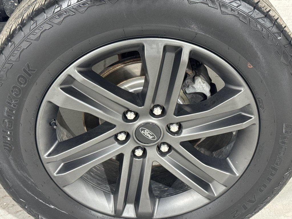 used 2021 Ford F-150 car, priced at $33,825