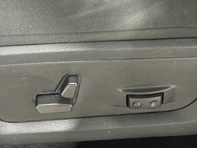 used 2022 Ram 1500 Classic car, priced at $26,751