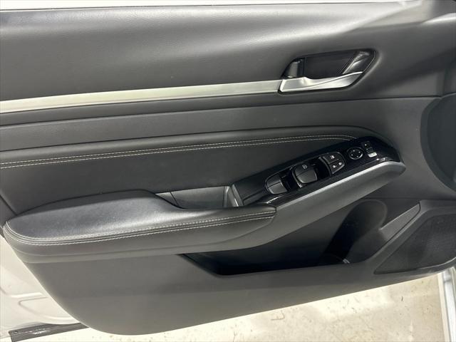 used 2023 Nissan Altima car, priced at $22,927