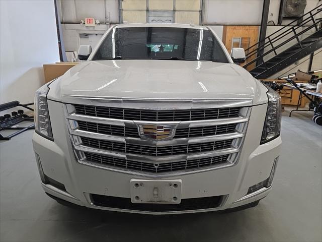 used 2017 Cadillac Escalade ESV car, priced at $26,386