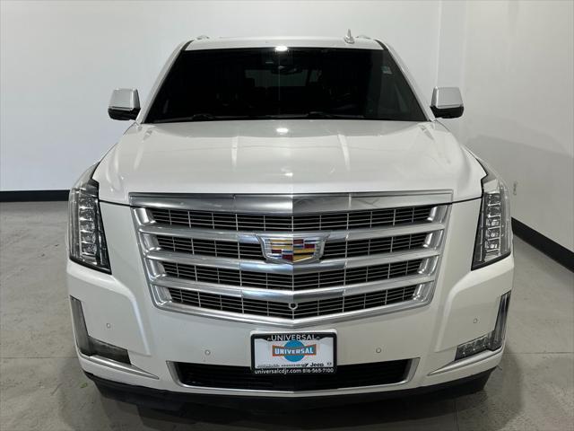 used 2017 Cadillac Escalade ESV car, priced at $25,975
