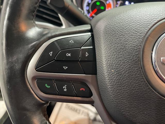 used 2019 Jeep Cherokee car, priced at $17,490