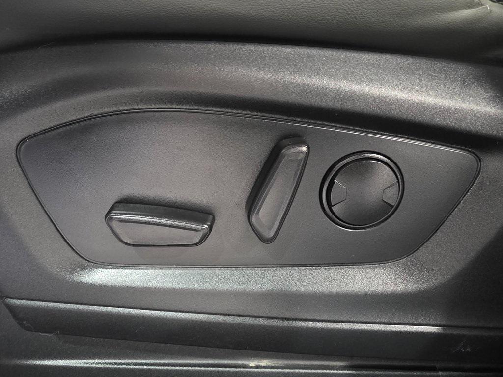 used 2023 Ford Explorer car, priced at $34,980
