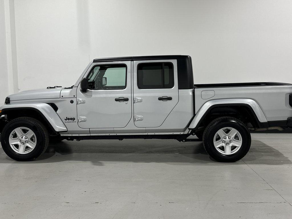 used 2023 Jeep Gladiator car, priced at $26,590