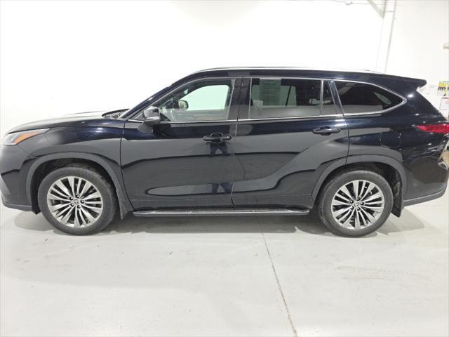 used 2021 Toyota Highlander car, priced at $42,970