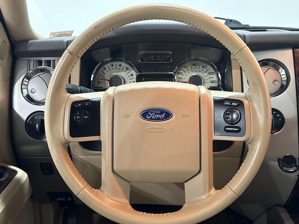 used 2011 Ford Expedition car, priced at $7,940