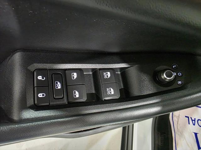 used 2023 Jeep Grand Cherokee L car, priced at $30,755